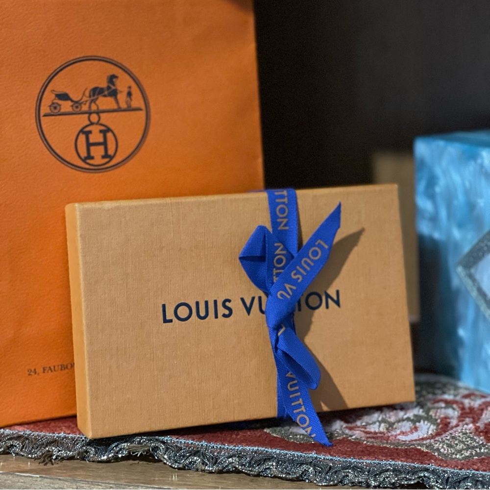 Louis Vuitton luggage Tags, set of two. - Picture 7 of 7